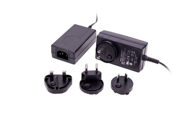ME30 Series 20 to 30 W Single Output External Power Adapter Medical Grade Advanced Energy